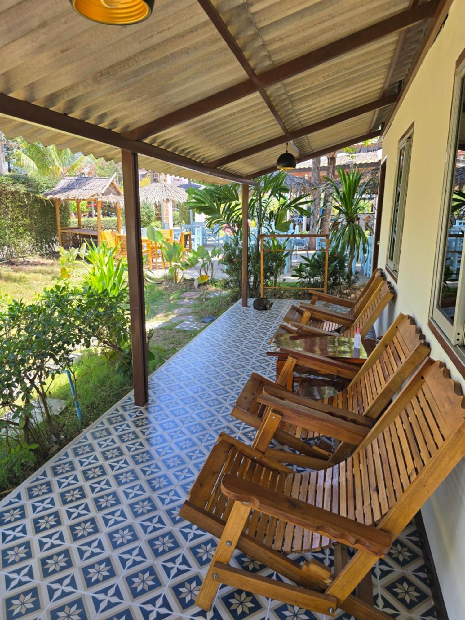 The Blue Gecko Otel Ko Lanta Dış mekan fotoğraf